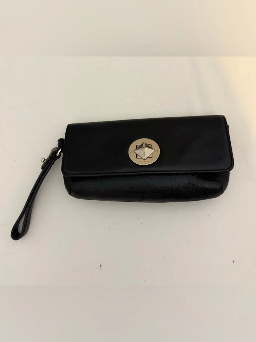 Kate Spade Chrystie Street Evan Clutch Wristlet Black Leather